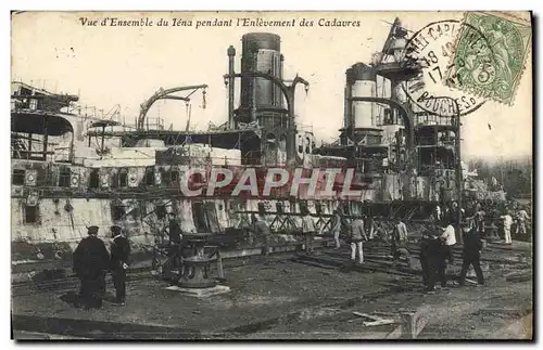Cartes postales Bateau Guerre Catastrophe du Iena Vue d'ensemble pendant l'enlevement des cadavres
