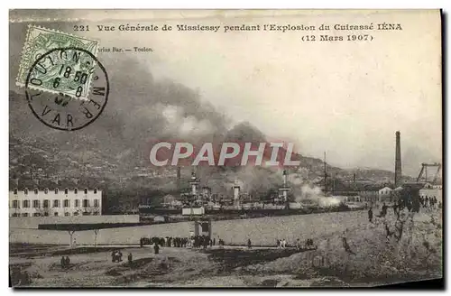 Ansichtskarte AK Bateau Guerre Vue generale de Missiessy pendant l&#39explosion du cuirasse Iena