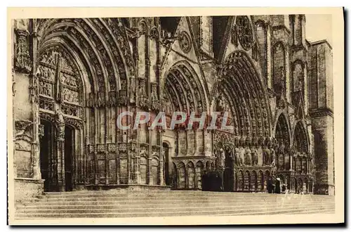 Ansichtskarte AK Bourges La Cathedrale Porche central