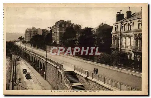 Cartes postales Pau Le boulevard des Pyrenees