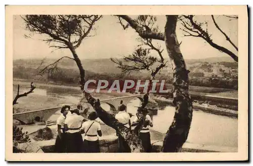 Cartes postales Scout Scoutisme Jamboree Les eclaireuses en excursion Le pont D&#39Avignon