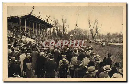 Cartes postales Cheval Equitation Hippisme Hippodrome Une arrivee Feurs