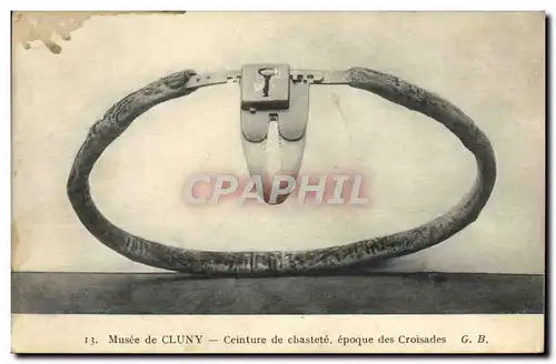 Cartes postales Nu erotique Femme Ceinture de chastete Musee de Cluny Paris