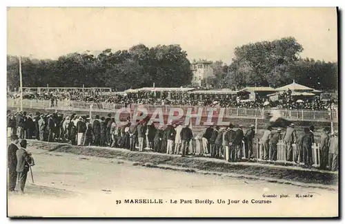 Ansichtskarte AK Cheval Equitation Hippisme Marseille Le pac Borely Un jour de courses