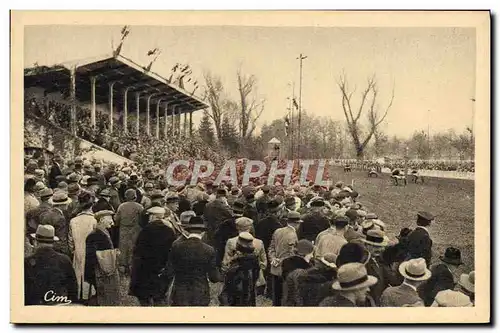 Cartes postales Cheval Equitation Hippisme Feurs Hippodrome Une arrivee