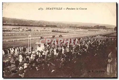 Cartes postales Cheval Equitation Hippisme Deauville Les tribunes du champ de courses