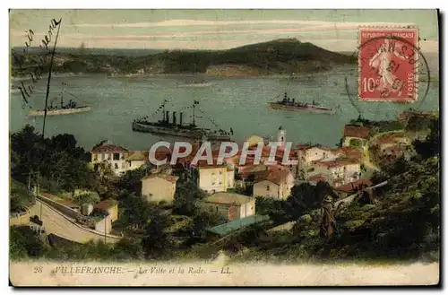 Cartes postales Villefranche sur mer La ville et la rade Bateaux