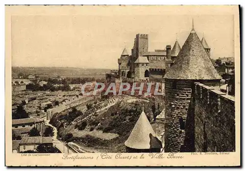 Cartes postales Cite de Carcassonne Fortifications et la ville basse