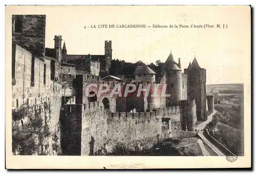 Ansichtskarte AK La cite de Carcassonne Defenses de la porte d&#39Aude