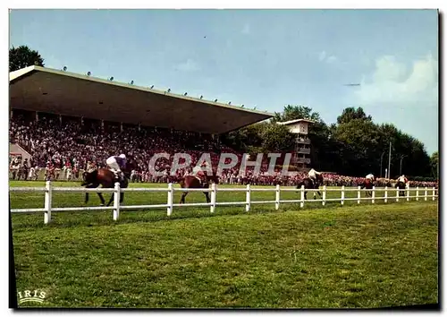 Moderne Karte Cheval Equitation Hippisme Vichy Hippodrome Passage de la course devant la tribune