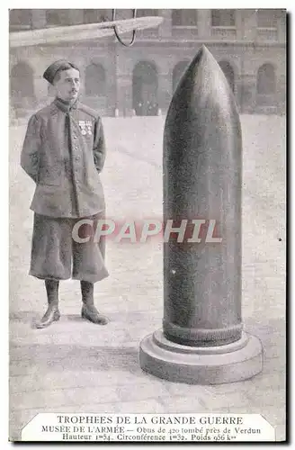 Ansichtskarte AK Militaria Paris Musee de l&#39armee Obus de 420 tombe pres de Verdun