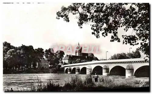 Cartes postales moderne Dole Le Pont Sur Le Doubs Et La Busilique