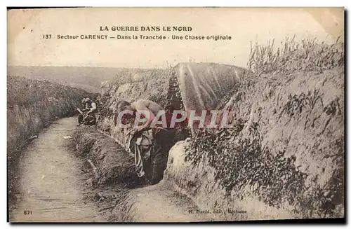 Cartes postales La guerre dans le Nord Secteur Carency Dans la tranchee Une chasse orighinale Poux