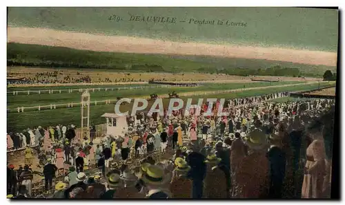 Ansichtskarte AK Cheval Equitation Hippisme Deauville Pendant la course