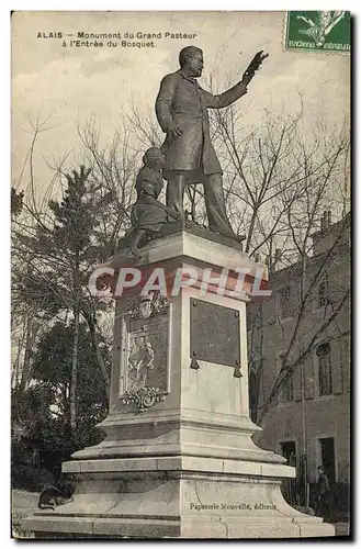 Cartes postales Alais Monument du grand Pasteur a l&#39entree du bosquet