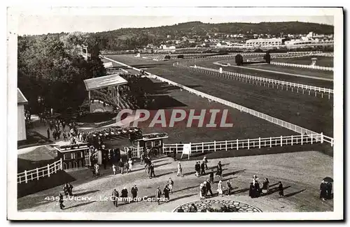 Cartes postales Cheval Equitation Hippisme Vichy Le champ de courses