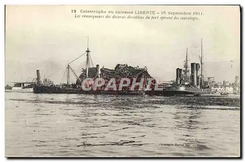 Cartes postales Bateau Catastrophe du cuirasse Liberte Les remorqueurs