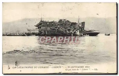 Cartes postales Bateau Explosion de la Liberte