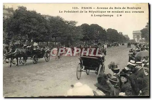 Ansichtskarte AK Cheval Equitation Hippisme Paris Avenue du Bois de Boulogne Le president de la Republique se ren