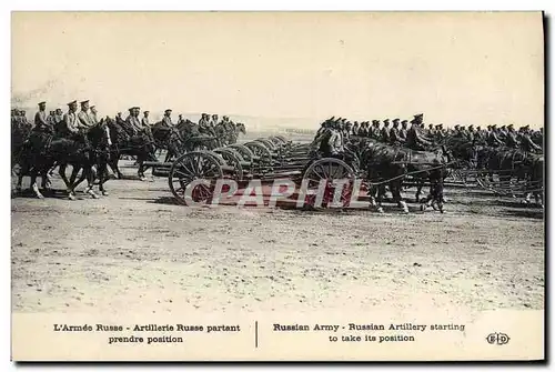 Ansichtskarte AK Militaria L&#39artillerie russe partant prendre position Russie Russia