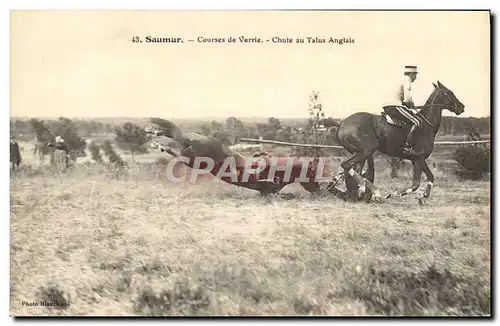 Ansichtskarte AK Cheval Equitation Hippisme Saumur Courses de Verrie Chute au tapis anglais