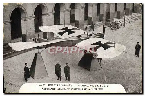 Cartes postales Militaria Paris Musee de l&#39armee Aeroplane allemand Taube pris a l&#39ennemi