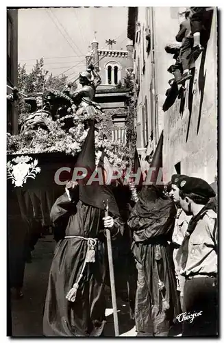 Moderne Karte Perpignan Semaine sainte en Roussillon La procession de la Sanch Le cortege des penitents quitte