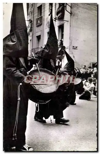 Cartes postales moderne Perpignan Semaine sainte en Roussillon La procession de la Sanch Les tambours voiles de crepe pe