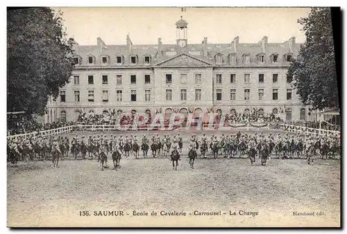 Ansichtskarte AK Cheval Equitation Hippisme Saumur Ecole de cavalerie Carrousel La charge