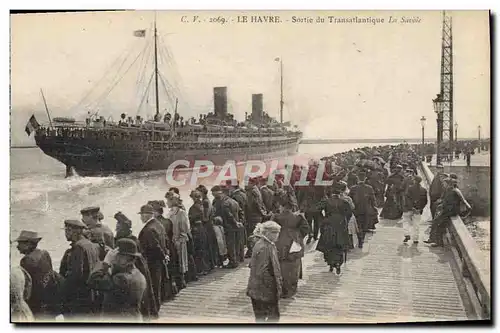 Cartes postales Bateau Paquebot Le Havre Sortie du Transatlantique La Savoie