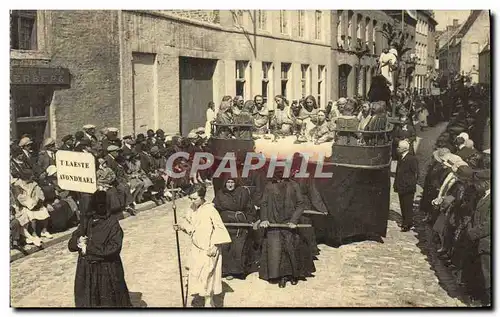 Cartes postales Procession de penitence de Furnes Dernier dimanche de juillet La Cene