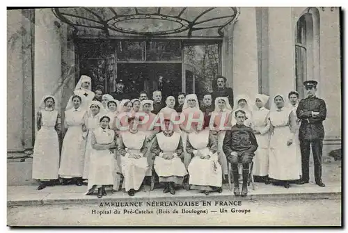 Cartes postales Ambulance neerlandaise en France Hopital du Pre Catalan Bois de Boulogne Un groupe Paris Croix R