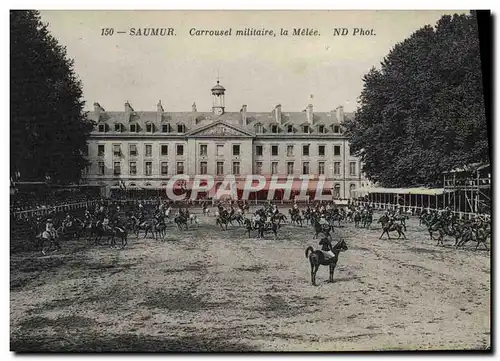 Ansichtskarte AK Cheval Hippisme Saumur Carrousel militaire La melee