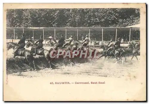 Ansichtskarte AK Cheval Hippisme Saumur Carrousel Saut final