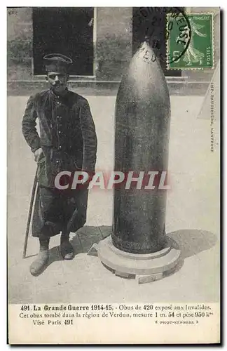 Cartes postales Militaria Obus de 420 expose aux Invalides