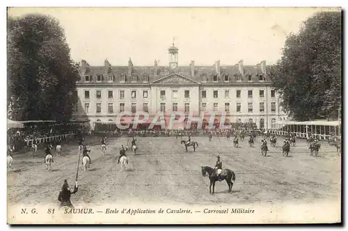 Ansichtskarte AK Cheval Hippisme Saumur Ecole d&#39application de cavalerie Carrousel militaire