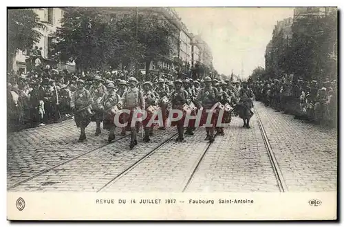 Cartes postales Militaria Revue du 14 juillet 1917 Faubourg Saint Antoine