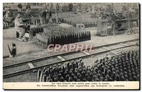 Ansichtskarte AK Militaria Les obus francais sont peints pour eviter la rouille