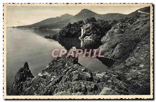 Cartes postales Les routes de la Corniche d'Or Les rochers de Trayas le Pic Aurele et le Cap Roux