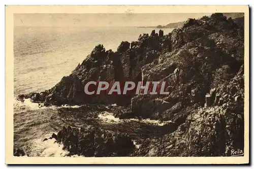 Cartes postales La Corniche D&#39Or Les Rochers Du Trayas