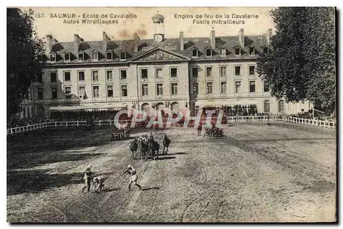 Cartes postales Cheval Hippisme Saumur Ecole de cavalerie Autos mitrailleuses Engins de feu de la cavalerie