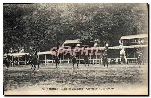Ansichtskarte AK Cheval Hippisme Saumur Ecole de cavalerie Carrousel Courbettes
