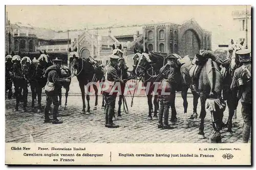 Ansichtskarte AK Militaria Cavaliers anglais venant de debarquer en France