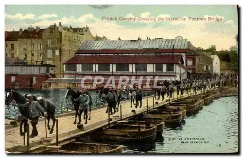 Cartes postales Militaria French cavalry crossing the Marne on Pont bridge