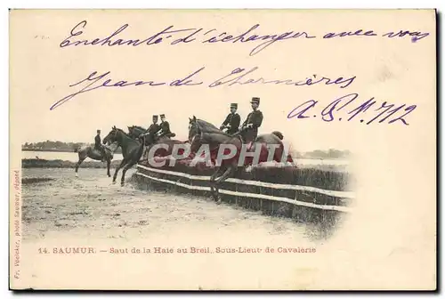 Ansichtskarte AK Hippisme Cheval Saumur Saut de la haie du Breil Sous lieutenant de cavalerie