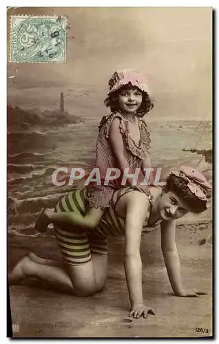 Cartes postales Femme Maillot de Bains Enfant