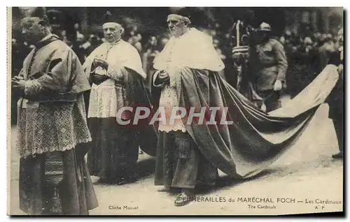 Cartes postales Militaria Funerailles du Marechal Foch Les cardinaux