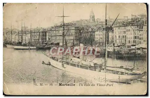 Ansichtskarte AK Marseille Un Coin du Vieux Port Bateau