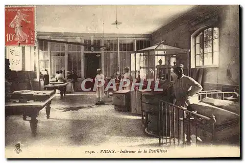 Cartes postales Vichy Interieur de la pastillerie