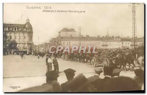 Ansichtskarte AK Militaria Allemands a Amiens en face de la gare